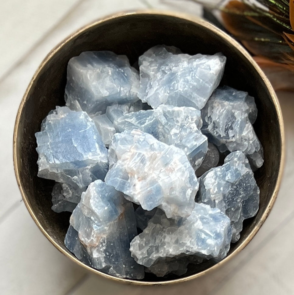 Third Eye Chakra Bath Salt | Clarity Ritual Soak with Blue Calcite Crystal (8oz)
