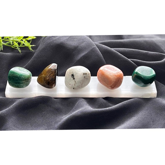 Five Crystals Good Luck and Fortune